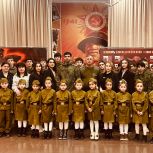 Единороссы провели  исторический час для подрастающего поколения