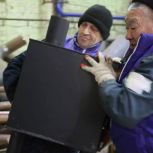 Астраханские корабелы передали новую партию печей бойцам СВО