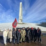 В преддверии Дня защитника Отечества зеленоградцы возложили цветы к местам боевой славы