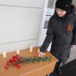 В Пролетарском районе открыли мемориальную доску в честь выпускника школы Иванова Николая Вячеславовича