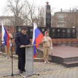 Депутаты и актив «Единой России» Кизилюрта почтили память воинов-афганцев