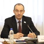 На круглом столе в ЗСК депутаты обсудили перспективы развития социальной инфраструктуры и экономики Староминского района
