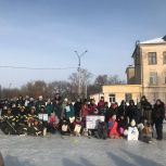 В Копейске прошел уникальный спортивно-патриотический турнир «Хоккей на валенках с мячом»