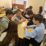 Во владивостокской школе №44 провели литературный квиз ко Дню памяти Пушкина