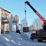 Партийный десант «Единой России» проверил ход капитального ремонта школы в с. Токтайбеляк