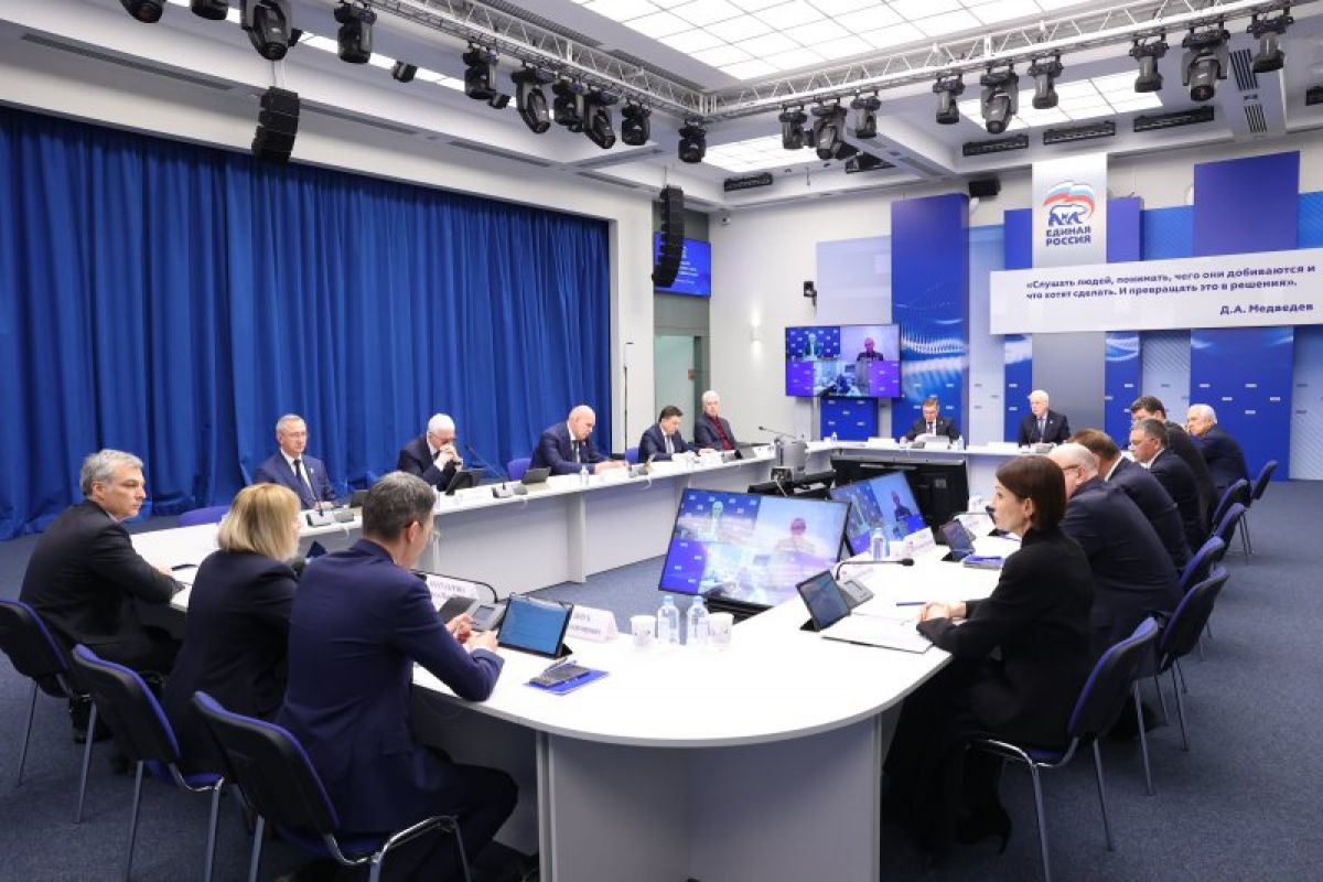 Владислав Шапша выступил на заседании бюро Высшего совета «Единой России»