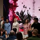 В Новосибирске «Женское движение Единой России» организовало праздник для защитников Отечества