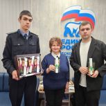 В Иркутске «Единая Россия» организовала сбор гуманитарной помощи и подарков для участников СВО