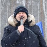Игорь Костенко приветствовал участников легкоатлетического марафона Дутова