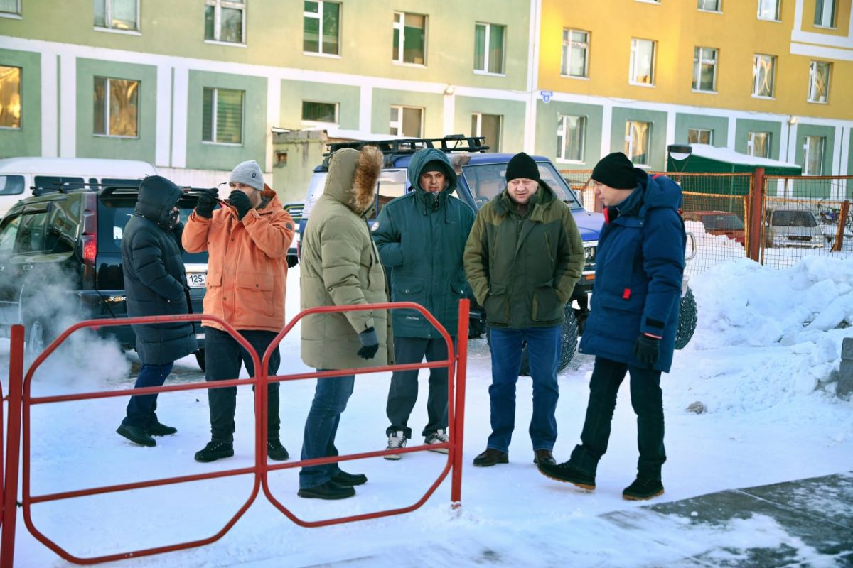 «Городская среда»: В рамках реализации проекта «Губернаторский контроль» по поручению Владислава Кузнецова продолжаются проверки состояния общественных территорий Анадыря
