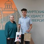 Вице-премьер Удмуртии Наталья Тойкина исполнила желание юного ижевчанина