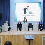 Дню науки посвящается: «Единая Россия» провела научно-практическую конференцию, интерактивные уроки и экскурсии
