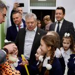 «Единая Россия» открыла стоматологические кабинеты в двух новомосковских школах