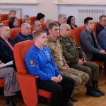 Жители ДНР определят приоритеты обновлённой народной программы «Единой России»