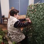 Партийцы Среднеканского местного отделения «Единой России» и их сторонники  изготовили 130 маскировочных сетей