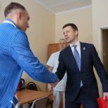 "Единая Россия" поздравила участников СВО, проходящих лечение в госпитале имени Бурденко в Подмосковье