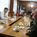 Алмаз Мингулов провел встречу с земляками-участниками СВО