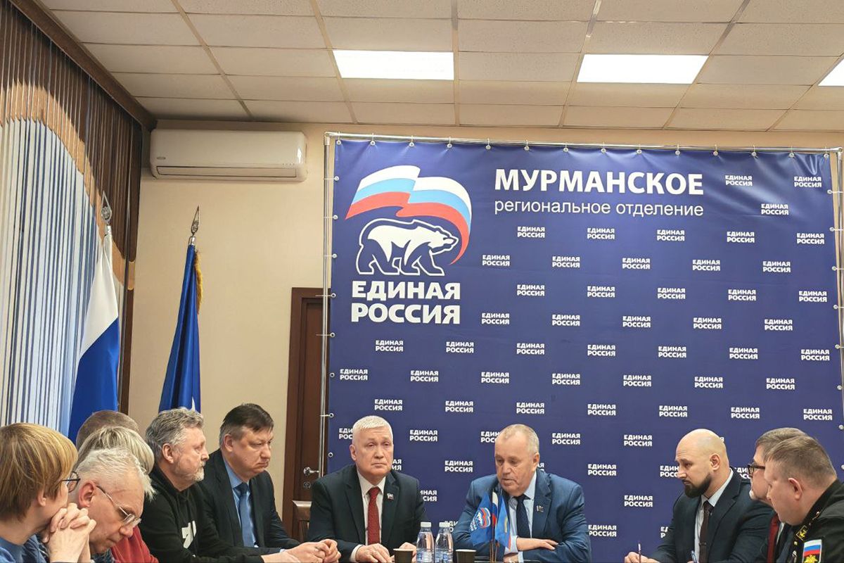 «Единая Россия» организует в Мурманской области 320 площадок для написания «Диктанта Победы»