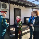 Активисты Георгиевского и Новоалександровского округов поздравили ветеранов