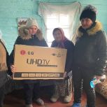 Новый телевизор — в подарок ребенку войны