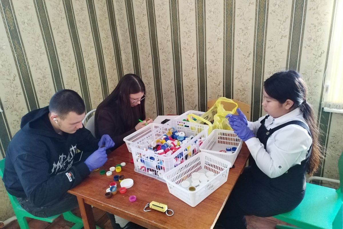 В Краснопартизанском районе проходит благотворительный проект «Добрые крышечки»