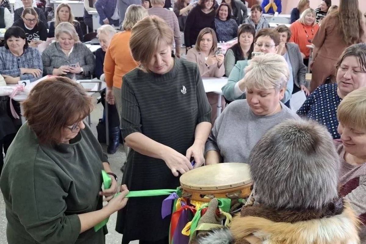 Педагоги Гагаринского района приняли участие в «Управленческом десанте»