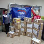 Партийцы Железнодорожного местного отделения собрали гуманитарную помощь для бойцов СВО