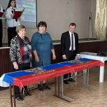 В школе Георгиевского округа открыли Парты Героев