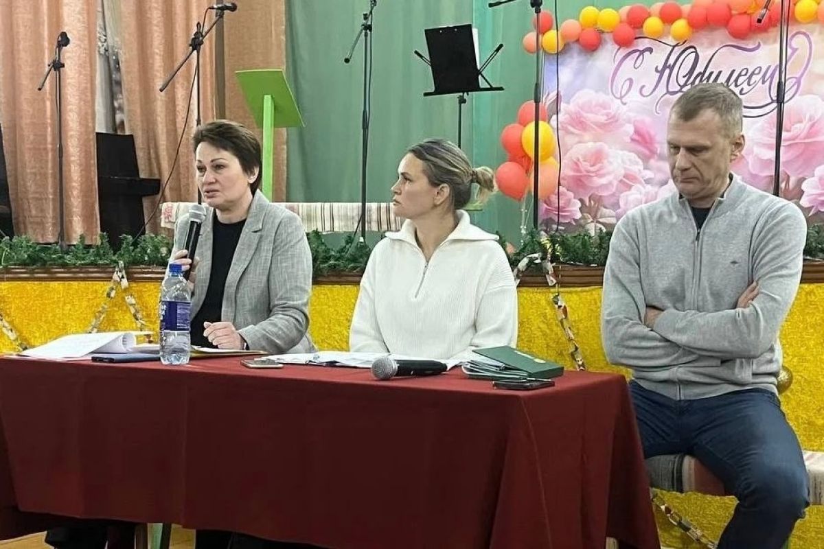 Меры господдержки помогли многодетной семье из Ленского района приобрести автомобиль