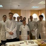 В Кирове при поддержке «Единой России» открылась выставка-лекция об истории медакадемии в годы Великой Отечественной войны