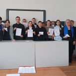Школьники Бичурского района присоединились к акции «Тепло для Героя»