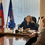 Помощь воронежским семьям участников СВО и соотечественникам из новых регионов: «Единая Россия» проводит неделю приемов по соцвопросам