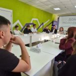 В Энгельсе состоялась встреча с представителями молодежных движений
