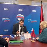 Депутат Мосгордумы Максим Джетыгенов помог жителям ЦАО: от тротуаров до поддержки СВО