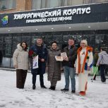Кавалер двух орденов Мужества Эдуард Шонов навестил бойцов в госпитале им. Бурденко