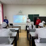 «Молодая Гвардия» и «Волонтерская Рота» организовали профурок о поддержке людей с заболеваниями
