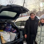 Единороссы Красносельского района отправили гуманитарный груз в зону СВО
