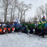 Партийцы и жители Еманжелинска провели четвертый турнир по хоккею в валенках «Играй по-нашему!»