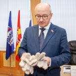 На базе областного Штаба общественной поддержки Единой России прошла акция «Тепло для Героя»