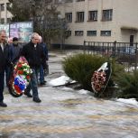 В «Единой России» поздравили воинов-афганцев и почтили память павших героев