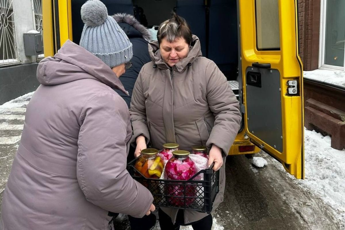 При содействии партпроекта «Крепкая семья» на передовую отправится гуманитарный груз