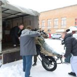 Более 20 тонн для СВО: подмосковная «Единая Россия» передала технику, медикаменты и теплые вещи