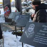 В Татарстане «Единая Россия» открыла мемориальные доски в честь погибших участников СВО