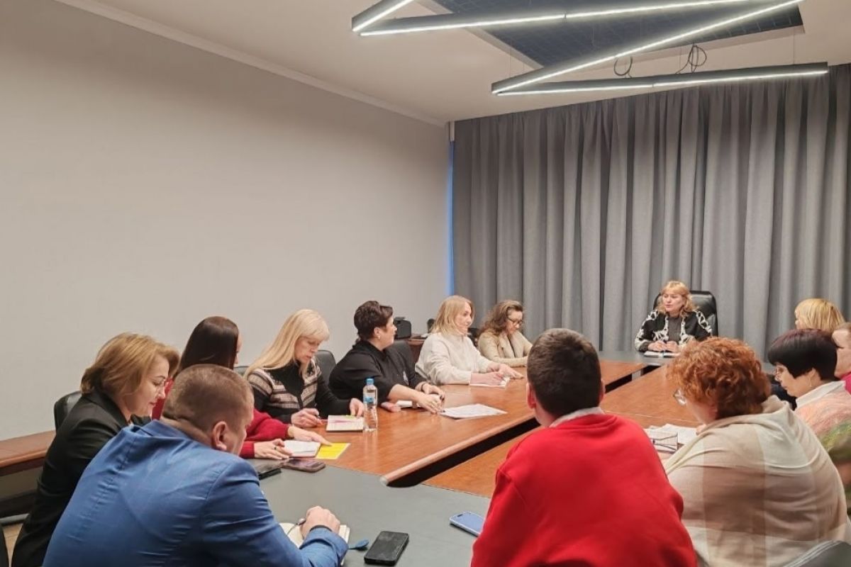 Проект «Крепкая семья»: В Светлогорске состоялась встреча с коллегами из школьных и дошкольных учреждений