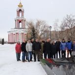 В Курске петербуржцы почтили память советских солдат, погибших в годы Великой Отечественной войны