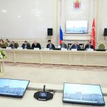 Депутаты петербургского парламента отклонили федеральный законопроект о бесплатных парковках у соцобъектов в центре Петербурга