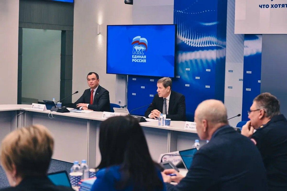 Сергей Тен: Партийный проект «Единой России» «Безопасные дороги» синхронизирует свою работу со Стратегией безопасности дорожного движения