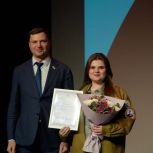 Бойцы камчатских российских студотрядов отметили профессиональный праздник: награды за труд и помощь в ликвидации последствий циклонов