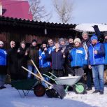 Депутаты Заксобрания приняли участие в традиционной акции «Снежный десант»