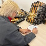 Милена Авимская передала подарки к 23 Февраля российским военнослужащим